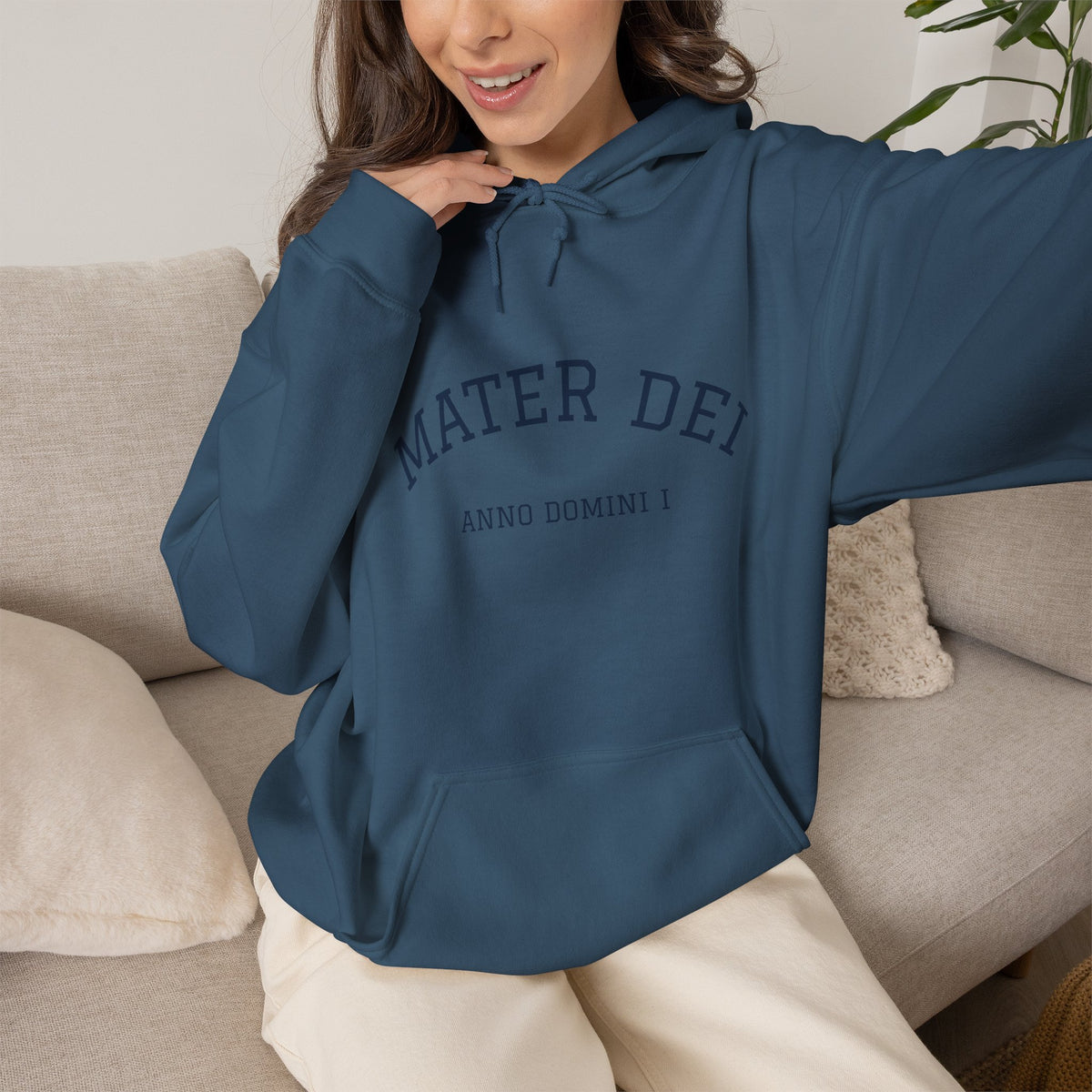 Mater Dei Hoodie | Mary and the Christ Child