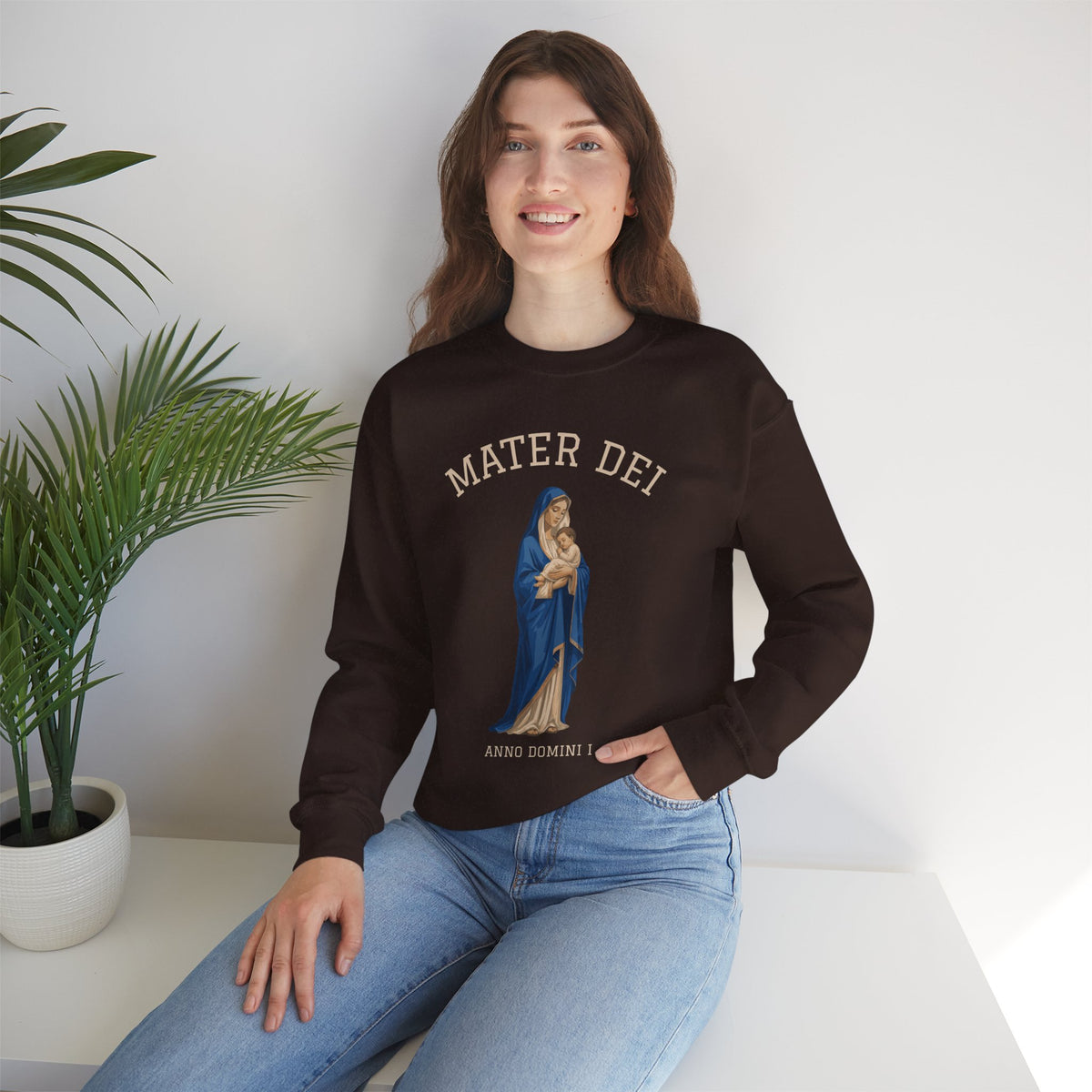 Mater Dei Crewneck Sweatshirt | Mary and the Christ Child