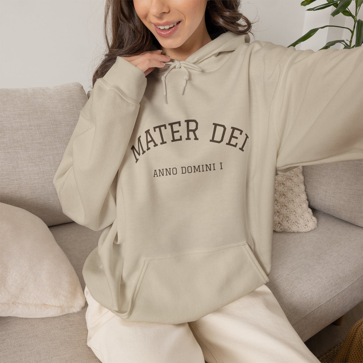 Mater Dei Hoodie | Mary and the Christ Child
