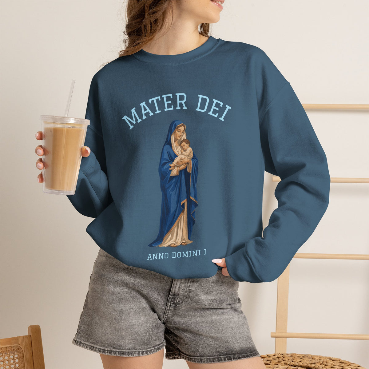 Mater Dei Crewneck Sweatshirt | Mary and the Christ Child